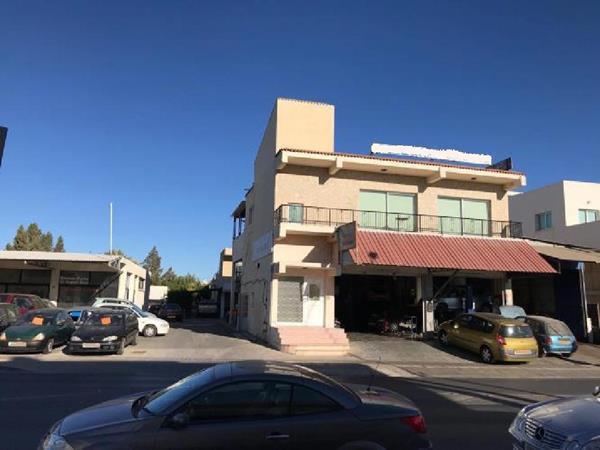 paralimni2