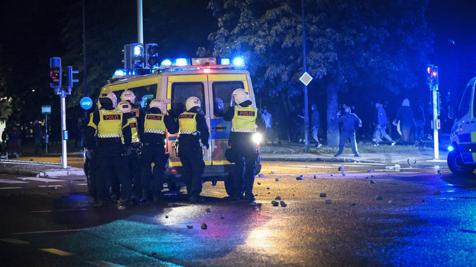 Riot in the Rosengard neighbourhood of Malmo