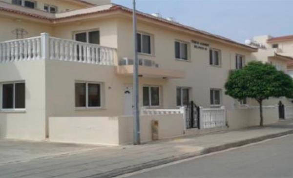 paralimni84