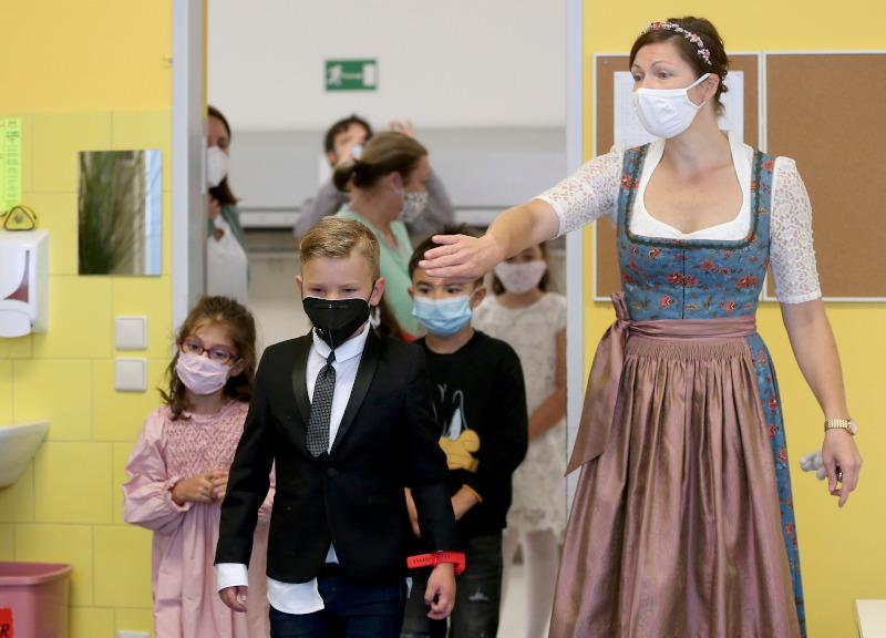 Virus Outbreak Austria School Start