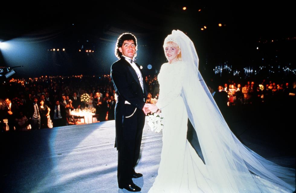 MARADONA AND WIFE, WEDDING