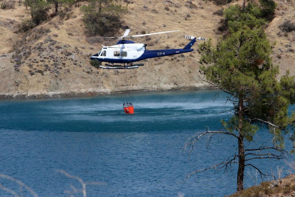ΜΑΙΝΕΤΑΙ Η ΠΥΡΚΑΓΙΑ ΣΕ ΤΡΙΑ ΜΕΤΩΠΑ ΣΤΗ ΣΟΛΕΑ