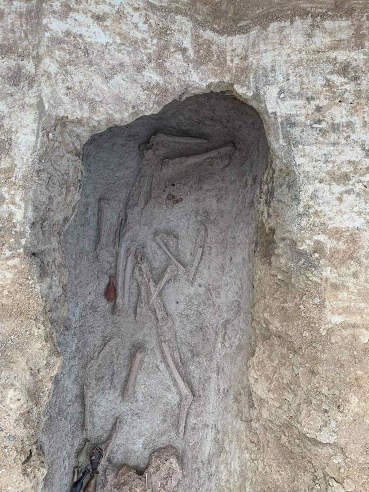 ΑΡΧΑΙΟΙ ΤΑΦΟΙ ΣΤΗΝ ΟΔΟ ΠΕΤΡΑΚΗ ΚΥΠΡΙΑΝΟΎ ΣΤΗ ΛΑΡΝΑΚΑ