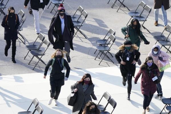 3802254618459429 capitol-evacuation2
