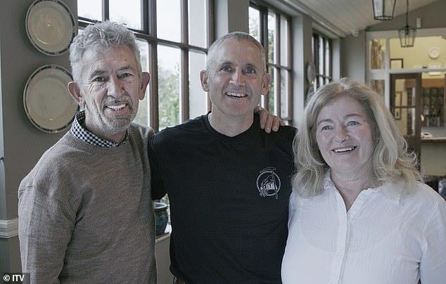 3807398243044451 Phyllis-Kevin-Haran-gios (1)