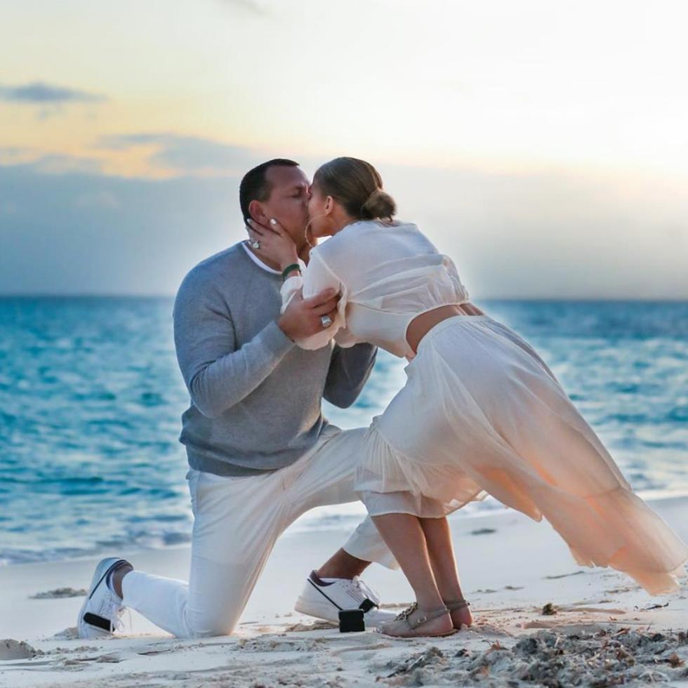 3848594496632061 Jennifer-Lopez-Alex-Rodriguez-Engagement-Photos