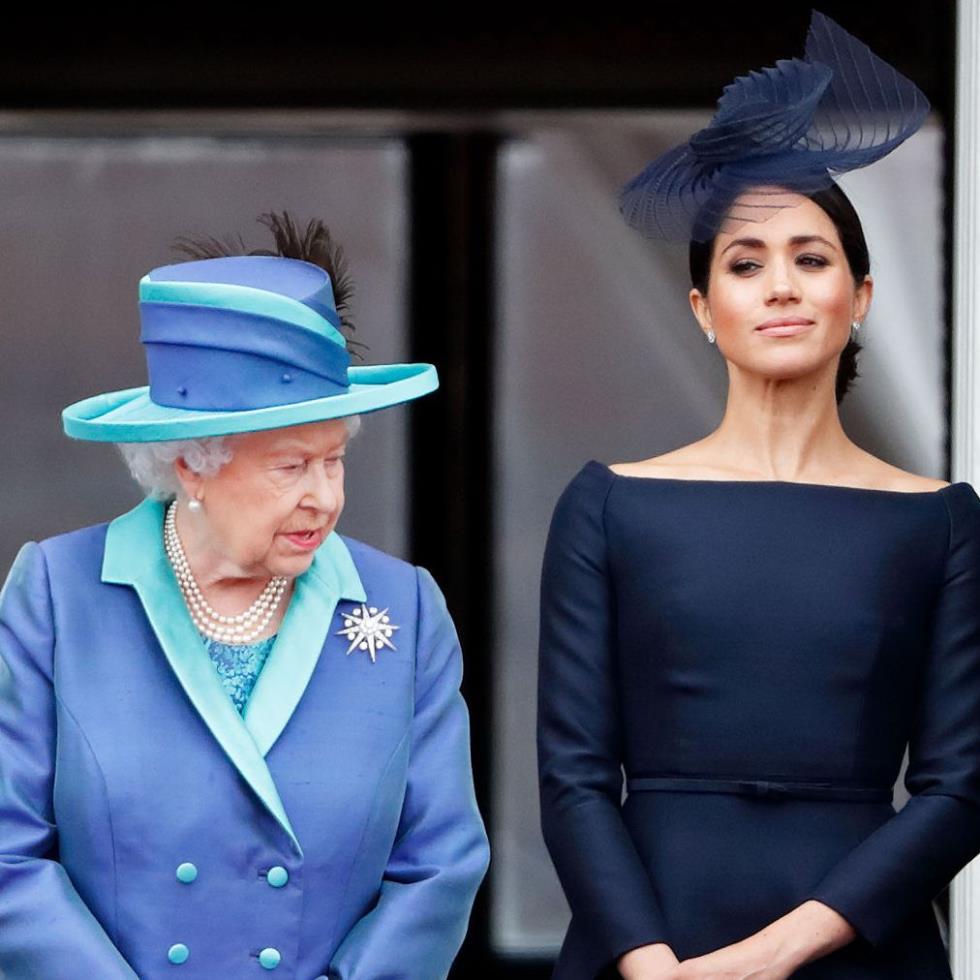 3853914884728246 e7a36147bd8548e4d90856972c182c065a-meghan-markle-queen-elizabeth.rsquare.w1200