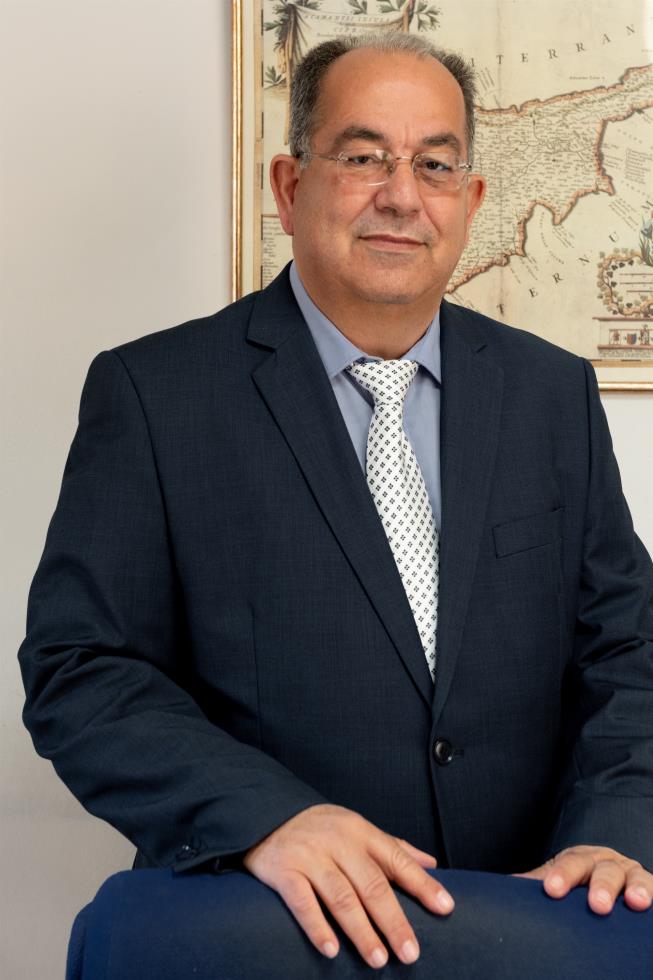 3862700523940674 ΤΟΜ