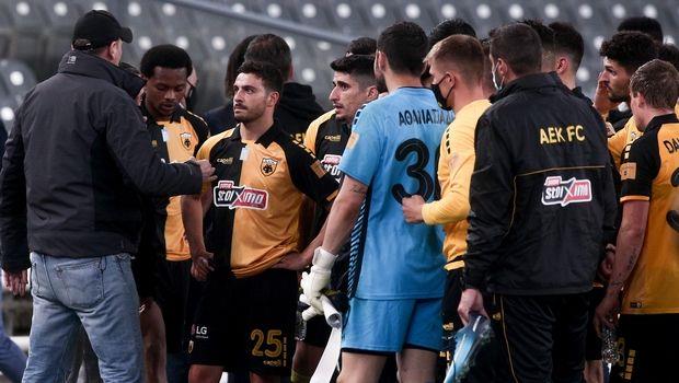 3868057818729392 aek-fans-paiktes-3