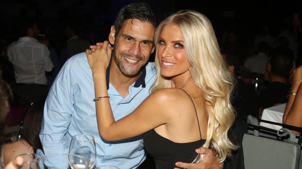 3874605981638075 5354 DIMITRIS OYGAREZOS KATERINA KENOYRGIOY 1392015