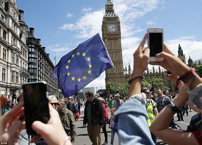 We love you, EU!