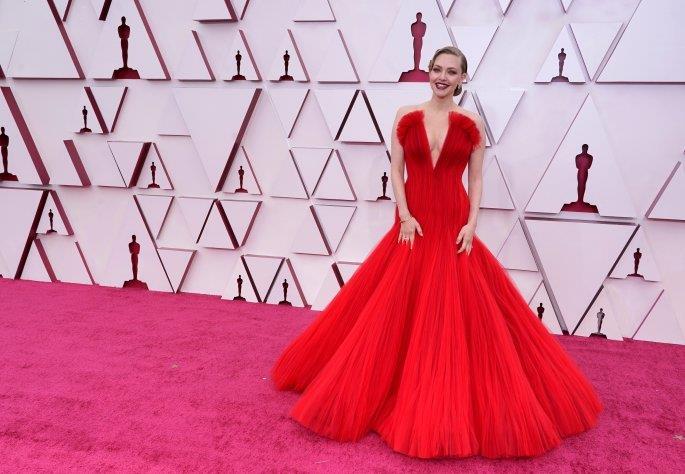 3886612119345602 amanda seyfried