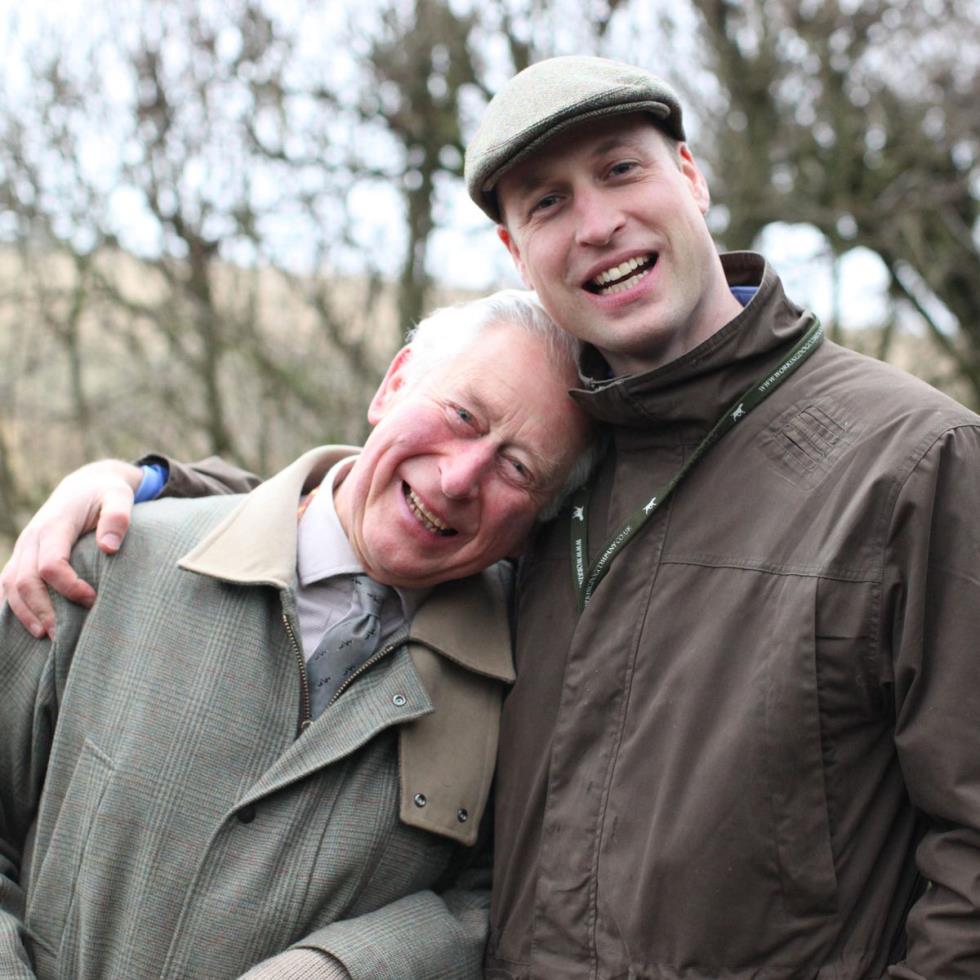 3887568658033067 0 JS213945988