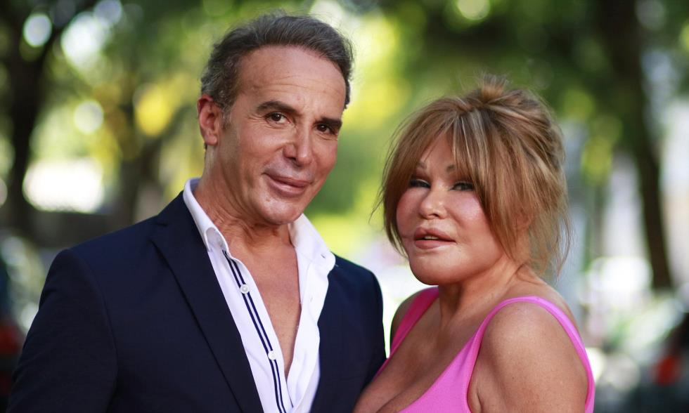 3897047661165126 42CF7FC800000578-0-image-a-50 1509905099277