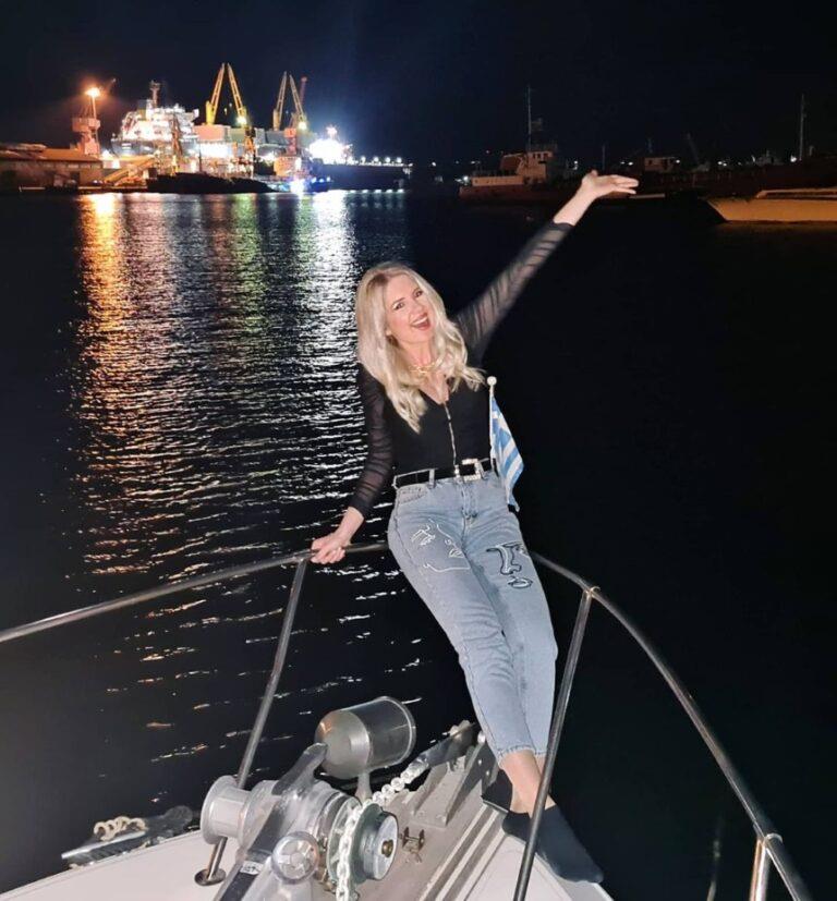 3898835994093558 sofia1-768x827