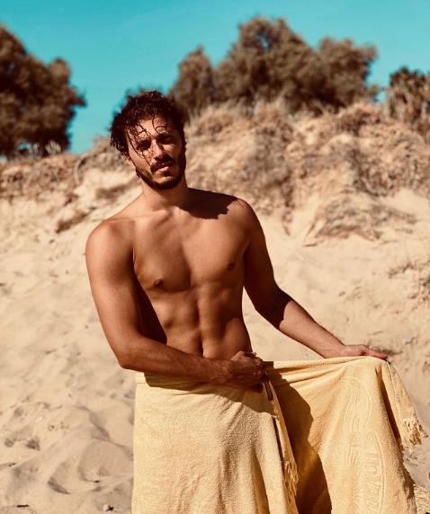 3921189188824205 image