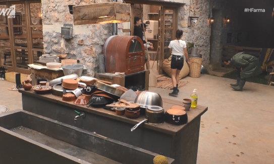 3922039198182408 farsa