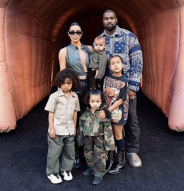 3922115737141665 0 Kim-Kardashian-is-no-longer-in-contact-with-Kanye-WestThe-couple-share-daughters-North-West-seve