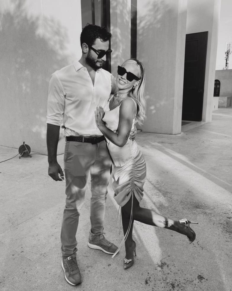 3923002141442184 koni1