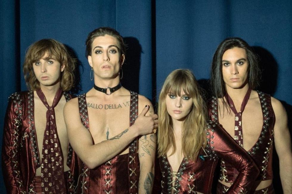 3923798471635579 Maneskin-Eurovision-look-finale-tutine-metalizzate-Etro-1621240434131
