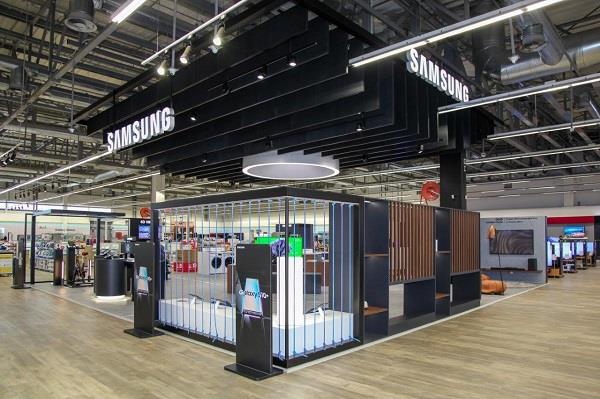 AIA SAMSUNG HUB