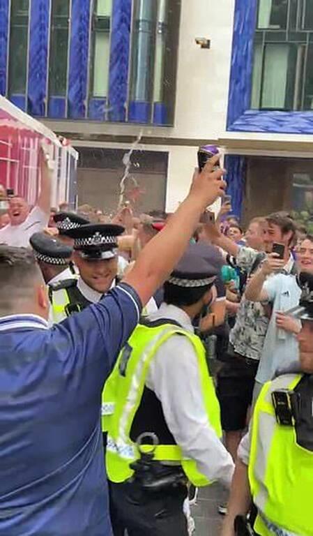 3932717292796204 ScotlandMetPolice03