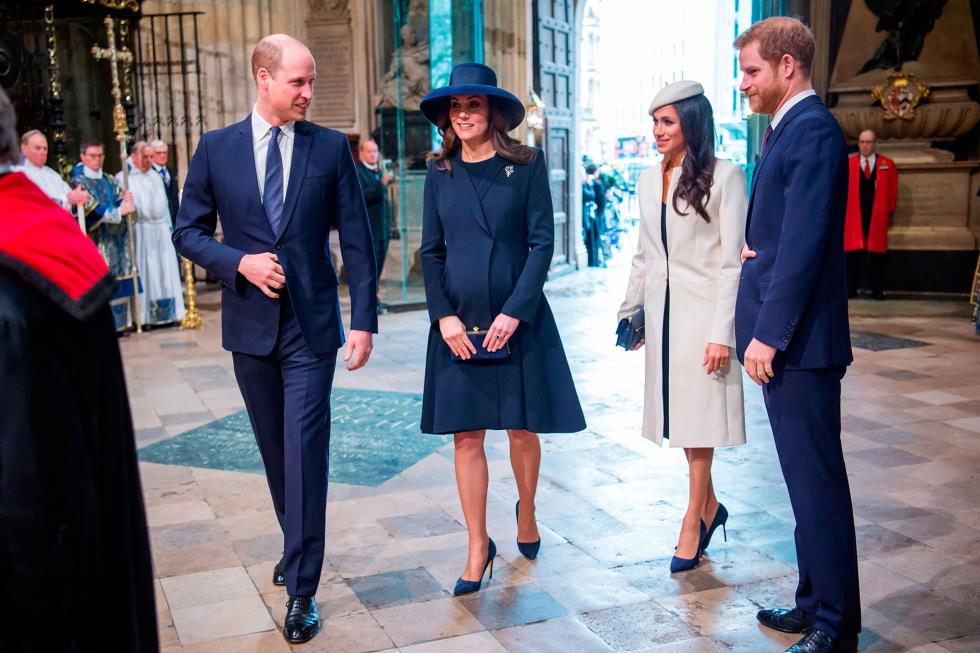 3935828683463378 kate-meghan-harry-william