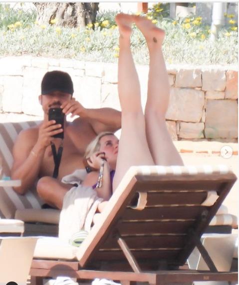 3935840332912728 image