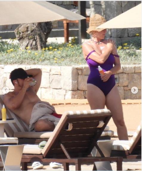 3935840457402324 image