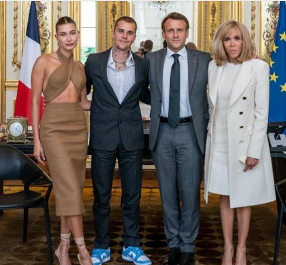 3935998190601438 image