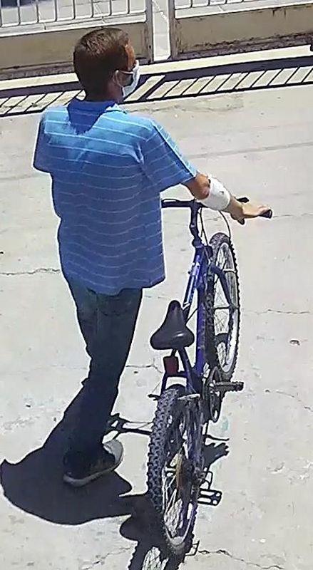 3947189207464541 27570 P 800 800