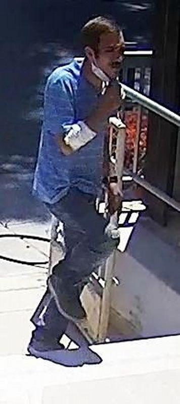 3947189233829555 27568 P 800 800