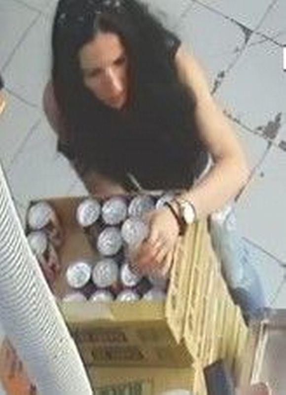 3960994484320033 27729 P 800 800