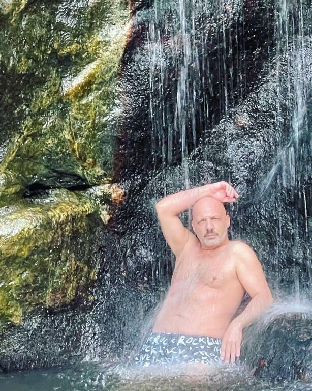 3965383879756972 nikosmoutsinas 222903544 507888323804586 8747644255302920225 n