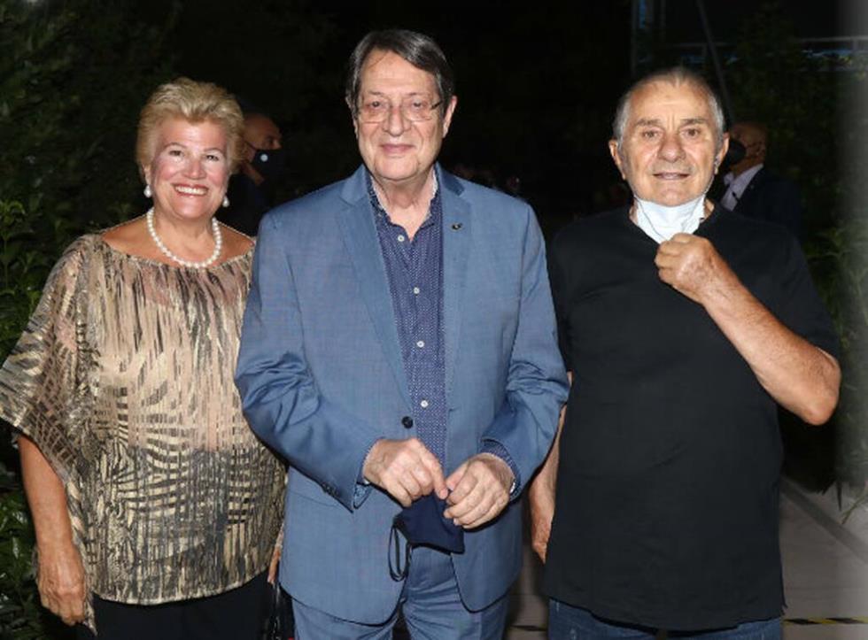 3966139656929505 anastasiadis-16