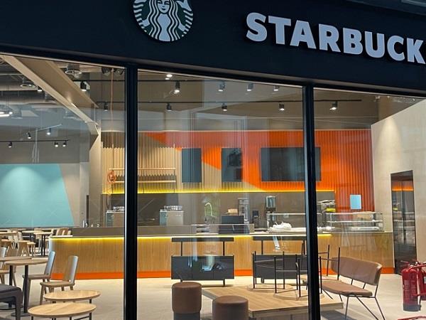 STARBUCKS