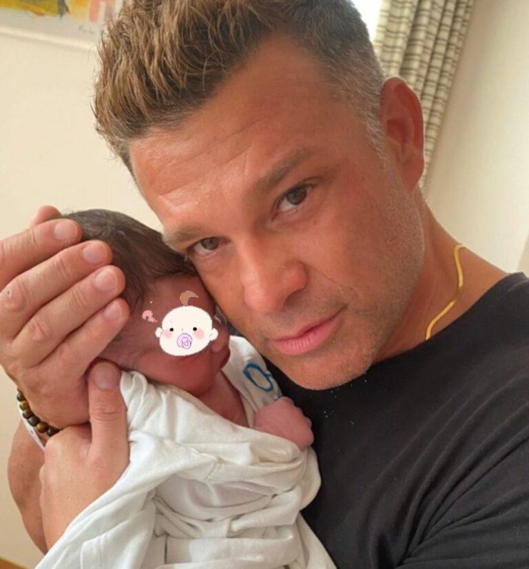 3999043789222683 kostas sommer 241313320 1030912467644610 4592053581644987116 n-768x826