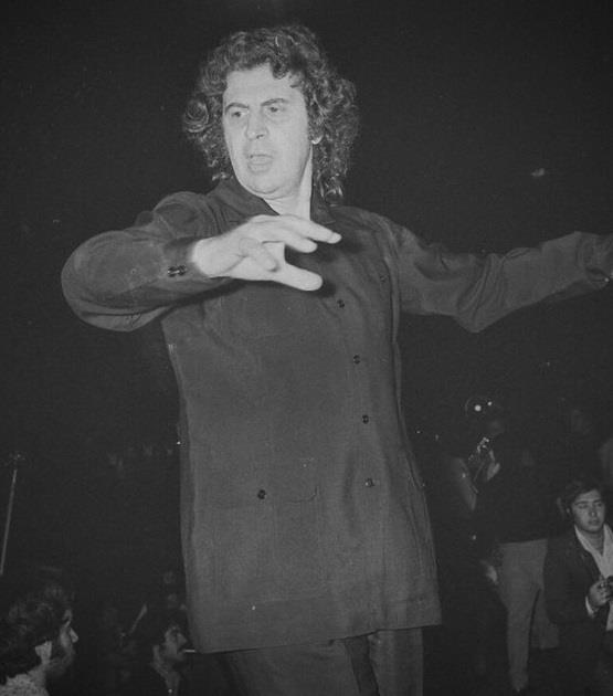 4000626208136532 mikis theodorakis copy 1