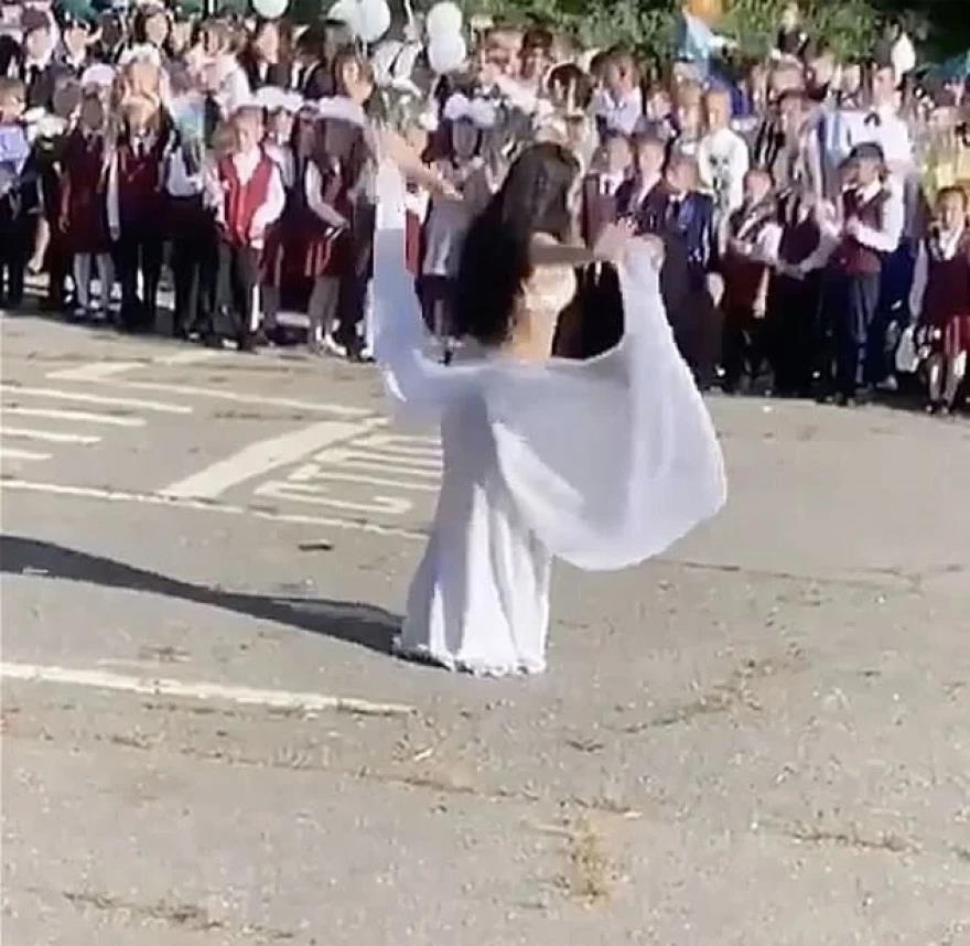 4001728394607717 image