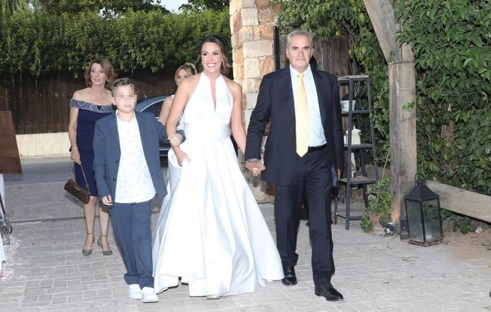 4011989995574053 lazarou-papapetrou-10