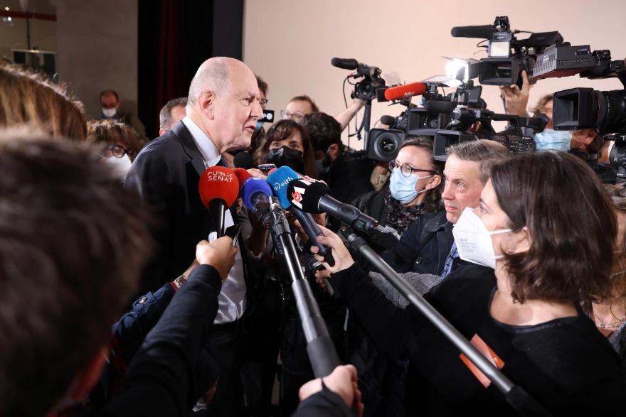 4027599644860846 image