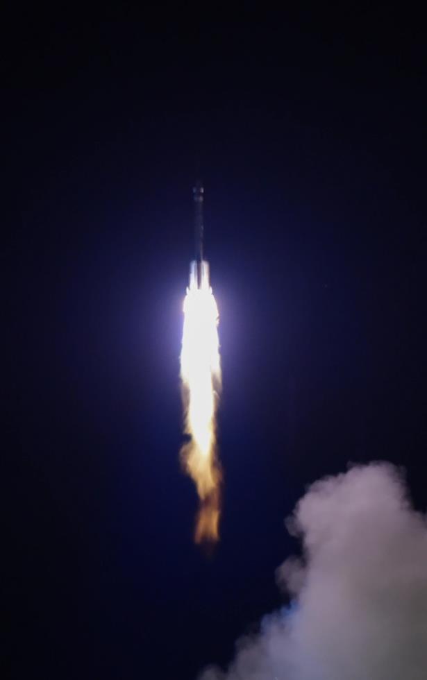 4037913840758990 image