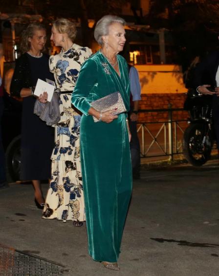 4043035862524198 image