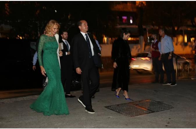 4043037100571942 image