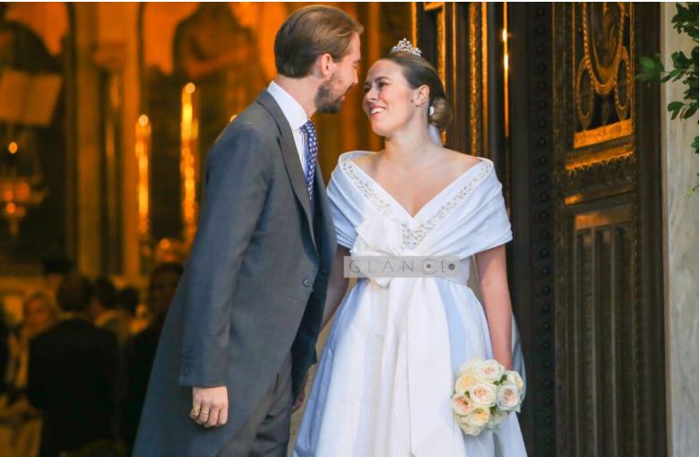 4043038547816010 image