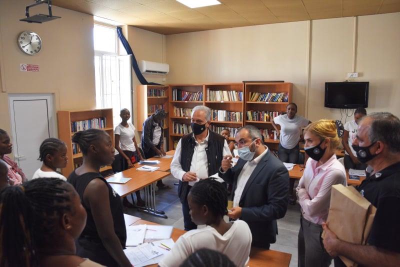 4053631875923506 253336623 376684617535438 211868869984899876 n