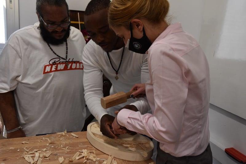 4053631999633092 253990072 415698690132701 8268367220592047075 n