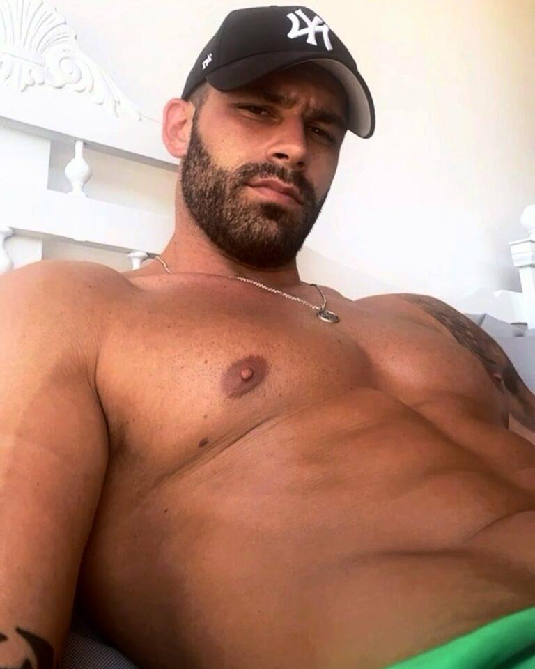 4059424872413072 stathis-1-768x960