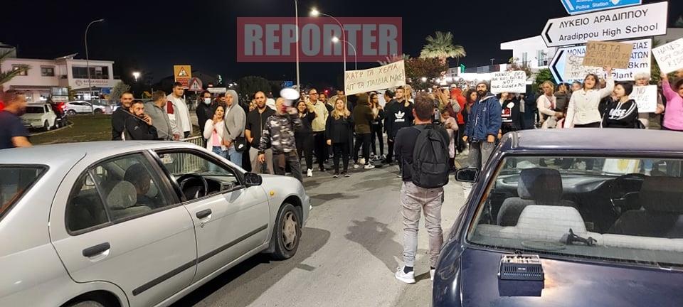 4072670856555833 261050759 1050999528776564 3168359801748640503 n (1)