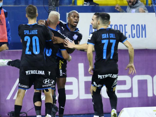 4074413154219393 image